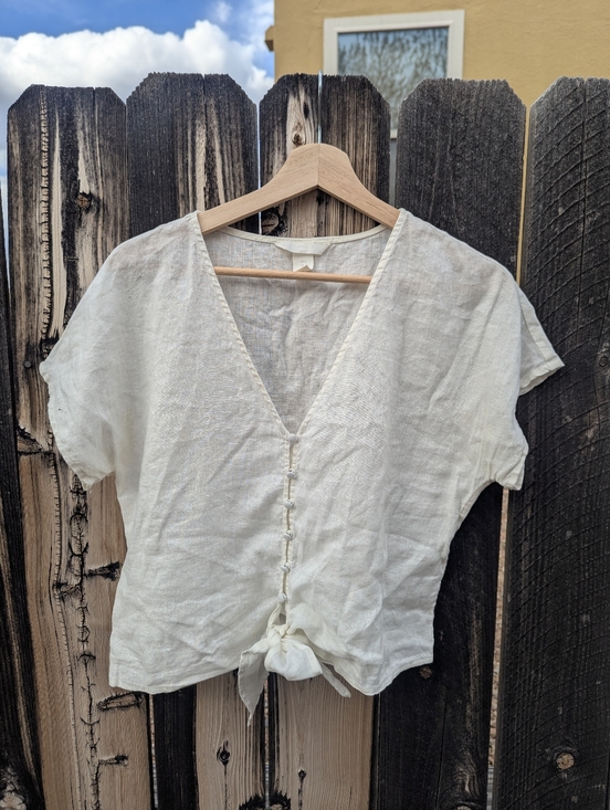 H&M Tops - Size 6 - Linen H&M Cream V-Neck, front tie linen shirt